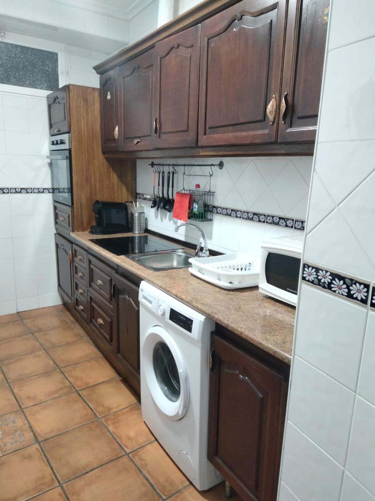 Delsan Apartment Linares  Bagian luar foto